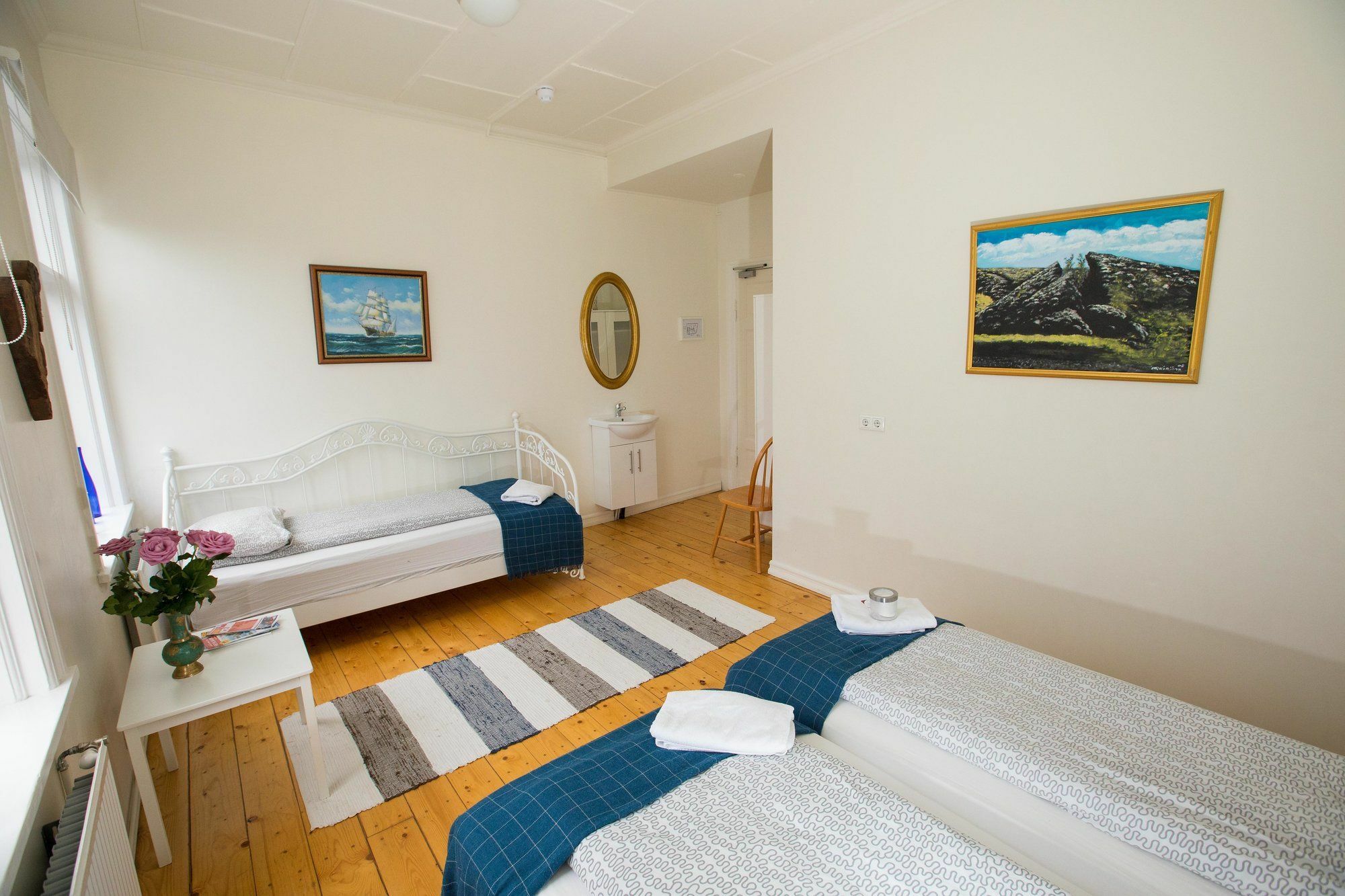 Central Guesthouse Рейкявик Екстериор снимка